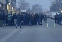 Photo of 24-годишник на блокадата кај Пластичарска нападнал полициски службеник