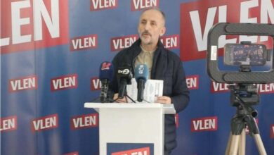 Photo of Бејта обвинува за злоупотреби на општински пари