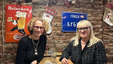 Photo of Шекеринска и Дескоска заедно: Добија високи меѓународни функции и се почастија кафе