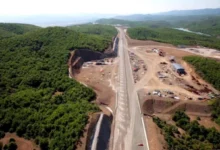 Photo of Николоски: Со изградба на 14 градежни галерии ќе се стабилизира земјиштето на автопатот Кичево-Охрид