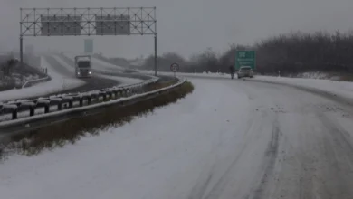 Photo of Тешко проодни неколку патни правци, повеќе случаи на заглавени возила