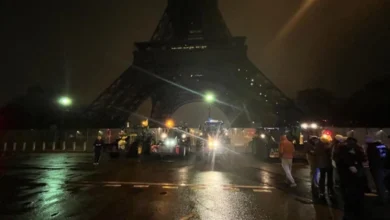 Photo of Француските земјоделци го блокираа Париз со трактори во протест против договорот на ЕК со Меркосур