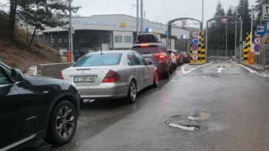 Photo of Колона од возила на граничниот премин кај Делчево поради електронско внесување на податоци за патници без ЕУ пасоши