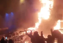 Photo of Масовни протести во Иран, се палат владини згради, поддршка од синот на соборениот шах Реза Пахлави