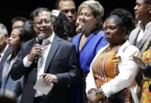 Photo of Петро: САД ги третираат другите земји како дел од американската империја