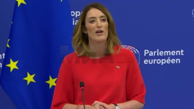 Photo of Мецола со поддршка до демонстрантите во Иран: Нема затвор, закана и солзавец што ќе ја потисне желбата за слобода