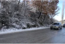 Photo of Сообраќајот по претежно влажни коловози, проодни сите патни правци