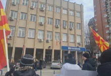 Photo of Протест пред УЈП на кумановците што работеа за американски компании