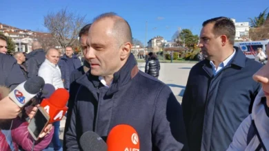 Photo of Филипче од Охрид: Дискусии да, но за прашања од интерес на сите граѓани