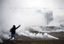 Photo of Судири помеѓу полицијата и земјоделците пред ЕП во Стразбур