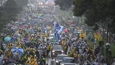 Photo of Гром удри во толпа луѓе за време на собирот за Болсонаро во Бразил, десетици повредени