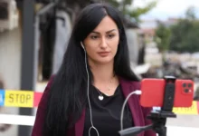 Photo of Казнетата новинарка Вејсели: Срамен преседан е да бидам казнета зашто го објавив името на судијата, во Тетово и Гостивар не е како во Скопје