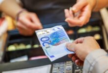 Photo of Бугариј го воведe еврото, левот замина