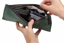 Photo of Две Бугарки краделе паричници, па ваделе пари од картичките на пензионери – им ги наоѓале пиновите