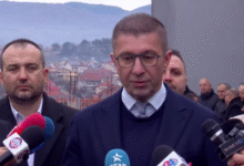 Photo of Мицкоски за еднократната помош за семејствата во Кочани: „Избегнувам јавно да зборувам, темата се злоупотребува од политички глодари“