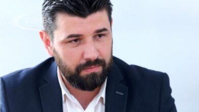 Photo of „Не е етнички Македонец човекот што го скрши стаклото на Бугарската амбасада во Скопје“