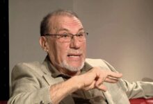 Photo of Ристо Никовски контра Муцунски: Македонија нема никакви специјални односи со САД