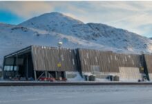 Photo of Паника на аеродромот во Гренланд – сомнителен маж се качил во авионот на данската премиеркаПаника на аеродромот во Гренланд – сомнителен маж се качил во авионот на данската премиерка