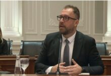 Photo of СКРМ со остра реакција до министерот Љутков: Задоволен е тој од себе, но дали се задоволни работниците во културата?