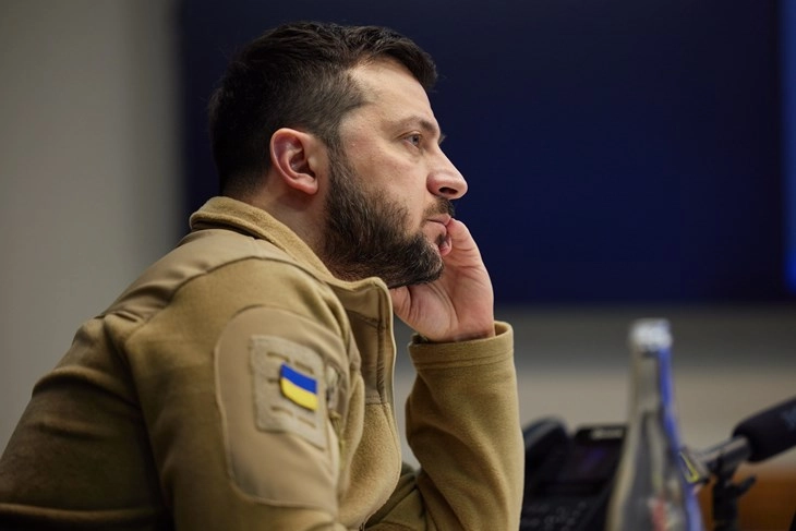 Зеленски вели дека преговорите во Абу Даби треба да доведат до траен мир и
повика на поголем притисок врз Русија