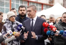 Photo of Мицкоски: Постигнавме историски договор со репрезентативните синдикати на администрацијата и државната управа, со тоа ги заокруживме своите обврски со нашите колеги