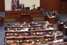 Photo of Собранието в среда ќе ги констатира оставките на Бислимовски и Ристовска и ќе избира нов уставен судија