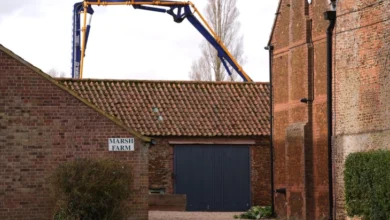 Photo of Британската полиција апелира до јавноста по тврдењата за трговија со луѓе во досиејата на Епстин