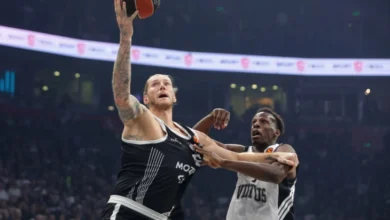 Photo of Двајца играчи на КК Партизан „заглавени“ на аеродром во Дубаи