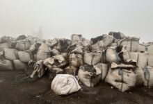 Photo of Тони опасна прашина се разлева на плац зад „Макстил“