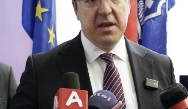 Photo of Дијалогот се води, има доволно време да се изнајдат финални решенија за превозниците – вели Николоски