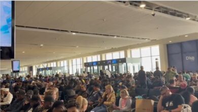 Photo of (ВИДЕО) Драматично во Дубаи: Аеродромите се затворени, заглавени илијадници патници