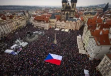 Photo of Протестите на Чесите ја принудија владата на Андреј Бабиш да се откаже од назначувањето на контроверзниот инфлуенсер Филип Турек за министер