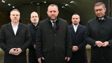 Photo of Мицкоски и Тошкоски порачаа дека „никој не е над законот“ во случајот со запленетите 40 тони марихуана