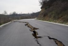Photo of Распука асфалтот на патот кон Теферич, итно е затворен за сообраќај