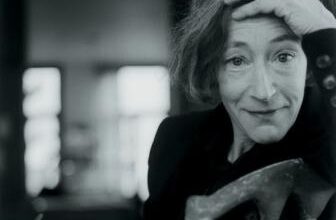 Photo of Холандската поетеса Анеке Брасинга годинешен добитник на „Златен венец“ на Струшките вечери на поезијата