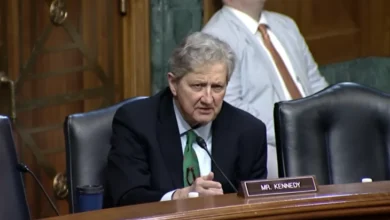 Photo of Портрет на Џон Кенеди – најурнебесниот меѓу политичарите: Како еден сенатор го чува Уставот и како во Вашингтон да докажеш дека не си глупав