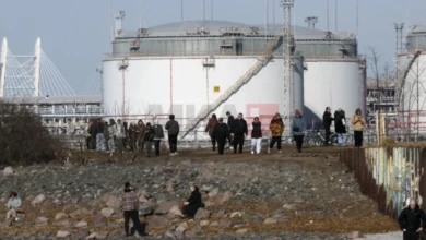 Photo of Украина ја нападна втората по големина нафтена рафинерија во Русија