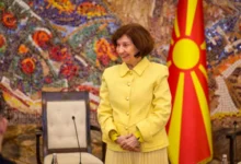 Photo of Сиљановска-Давкова: Барањата на соседите отстапуваат од Копенхагенските критиериуми и не се во духот на конститутивните акти на ЕУ