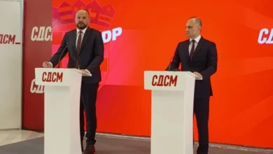 Photo of Дончиќ: Она што ви го прават Грците и Бугарите на европскиот пат е европска срамота