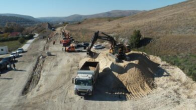Photo of Експерти од Македонија и Србија од „Државни патишта“ добиваат месечни хонорари од 13.000 до 25.000 евра за изградба на коридорите 8 и 10