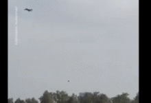 Photo of (ВИДЕО) Два дрона се урнаа во близина на аеродромот во Дубаи, има повредени