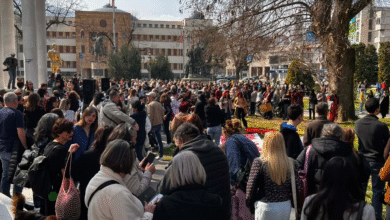 Photo of (ФОТО и Видео): Осмомартовски протест во Скопје