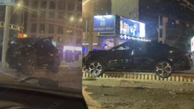 Photo of (Видео) Сообраќајка кај Соборен храм на Партизанска: „Шкода“ заврши во жардиниера