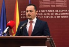 Photo of Миле Цеков од ЗНАМ се согласува за внесување на Бугарите во Уставот