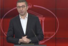 Photo of (Видео) Мицкоски со тврдење – странци доаѓаат и точат горива кај нас, се троши 10% од вкупната потрошувачка