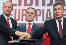 Photo of ВЛЕН: Овој состав на Уставниот Суд се однесува како југословенска политичка елита