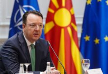 Photo of Николоски: Со Мицкоски тон не сме си повишиле меѓу себе, а камо ли да се скараме