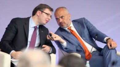 Photo of Вучиќ и Рама со заедничка колумна – бараат Албанија и Србија побргу да влезат во ЕУ, може и „колку-толку“