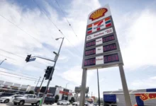 Photo of Цената на нафтата надмина 90 долари, најголем неделен раст од 1983 година