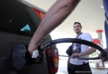 Photo of Владата на седница ќе донесе мерки за ублажување на ценовниот скок на горивата